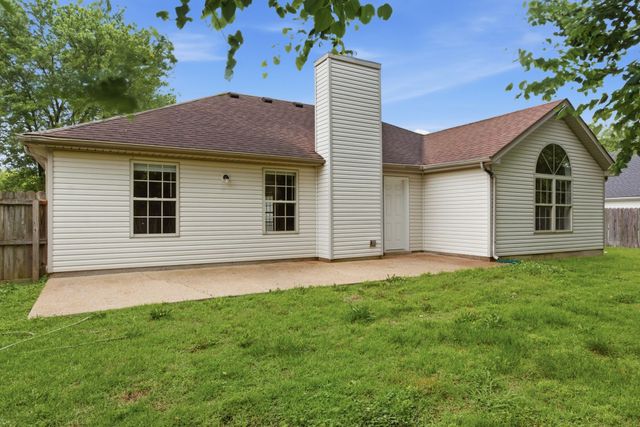 2130 Spring Hill Cir, Spring Hill, TN 37174