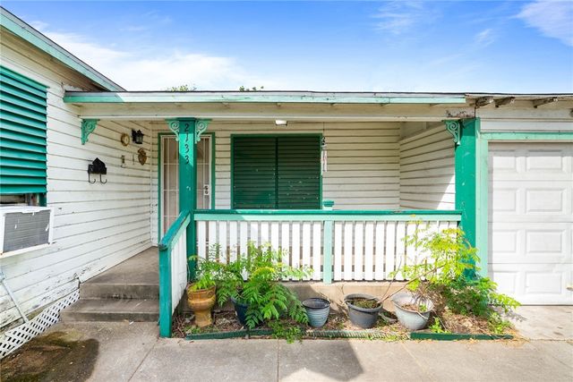 2133 Harvard St, Corpus Christi, TX 78416