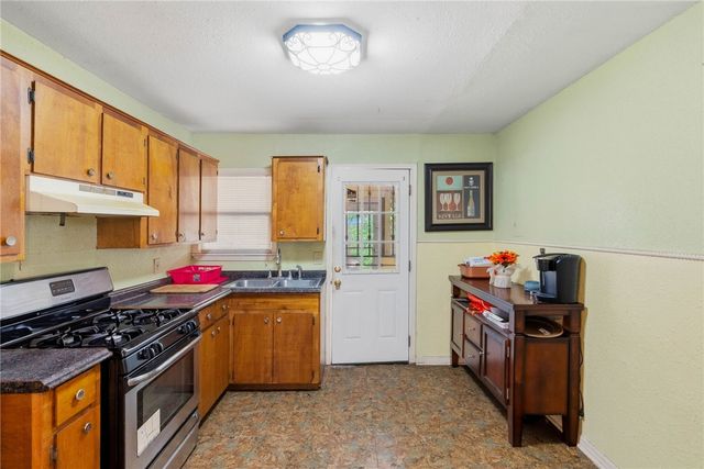 2133 Harvard St, Corpus Christi, TX 78416