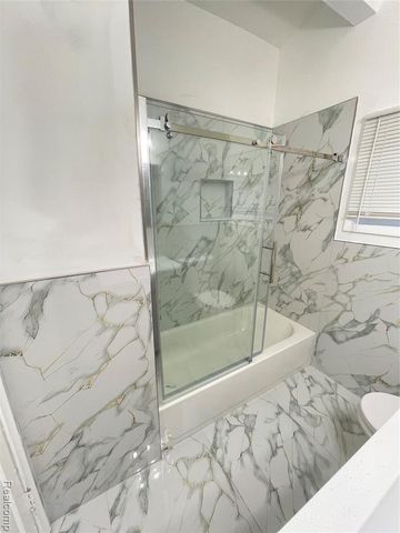 5265 Streefkerk Drive, Warren, MI 48092