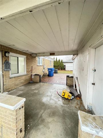 5265 Streefkerk Drive, Warren, MI 48092