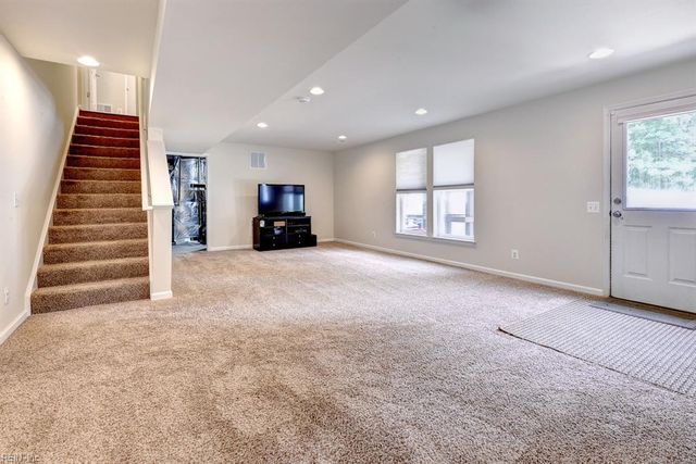522 Collington CT, Williamsburg, VA 23188