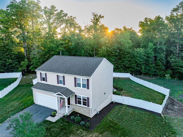 522 Collington CT, Williamsburg, VA 23188