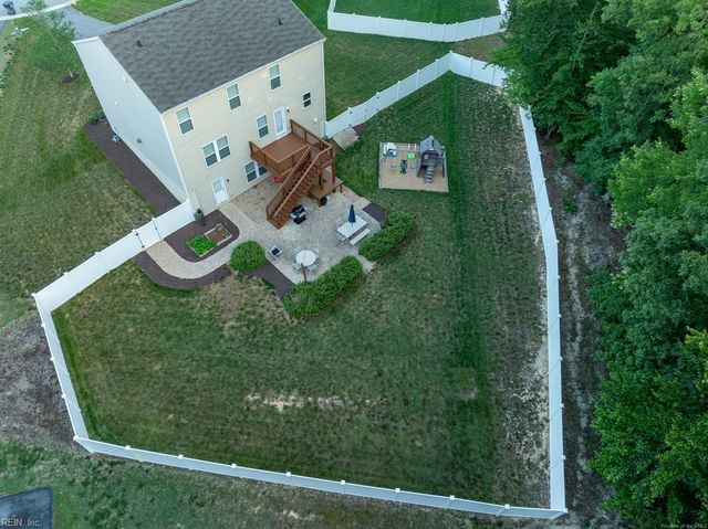 522 Collington CT, Williamsburg, VA 23188