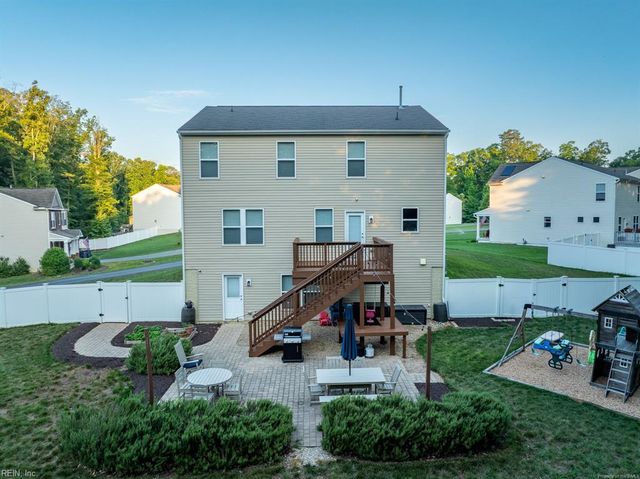 522 Collington CT, Williamsburg, VA 23188