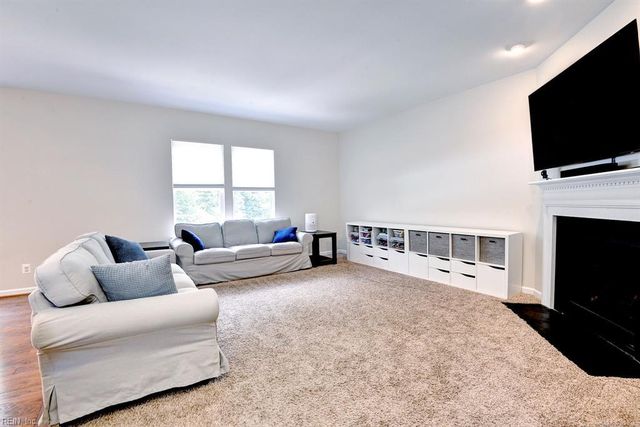 522 Collington CT, Williamsburg, VA 23188