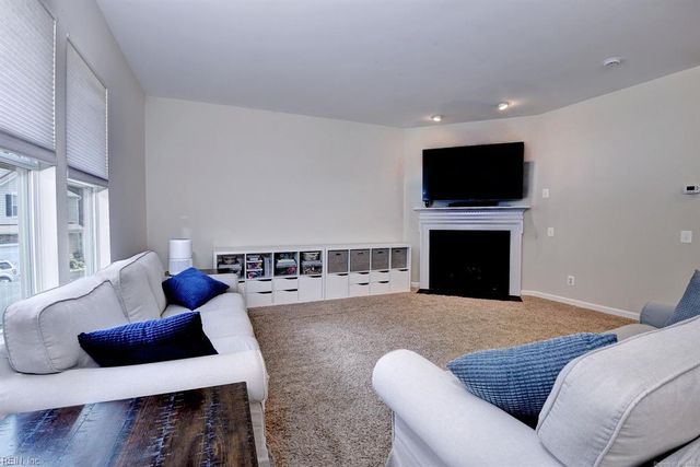 522 Collington CT, Williamsburg, VA 23188