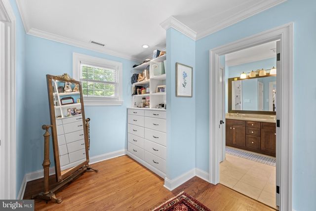 12 CHOWNING DR, Malvern, PA 19355