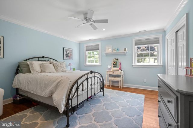 12 CHOWNING DR, Malvern, PA 19355