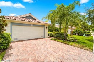 8543 Alessandria CT, Naples, FL 34114