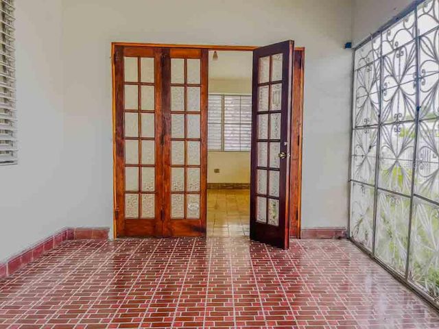 214 Los Flamboyanes HYDE PARK, San Juan, PR 00927