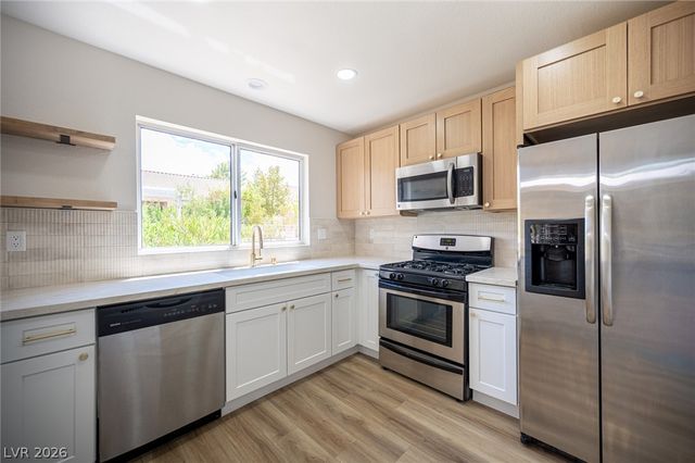 9009 Signal Terrace Drive, Las Vegas, NV 89134