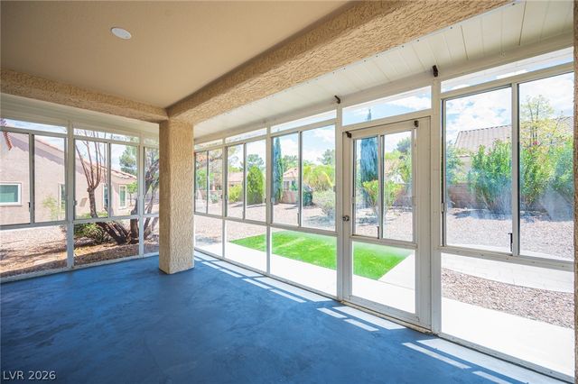 9009 Signal Terrace Drive, Las Vegas, NV 89134