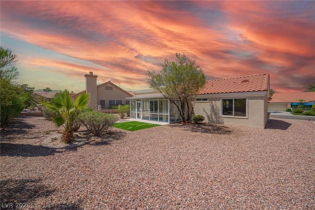 9009 Signal Terrace Drive, Las Vegas, NV 89134
