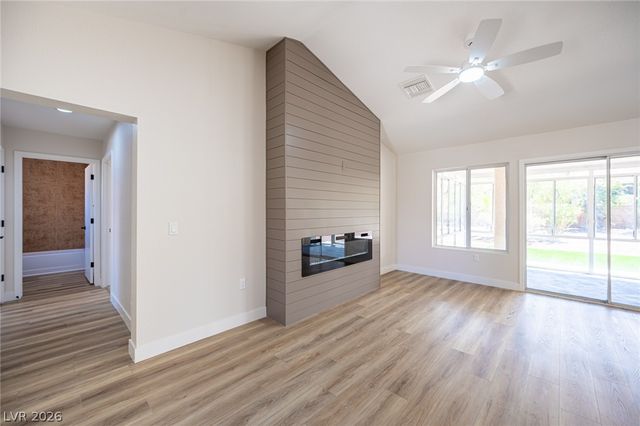 9009 Signal Terrace Drive, Las Vegas, NV 89134