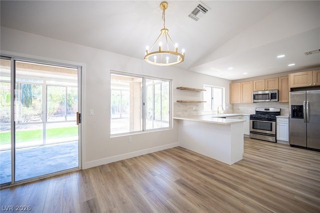 9009 Signal Terrace Drive, Las Vegas, NV 89134