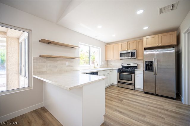 9009 Signal Terrace Drive, Las Vegas, NV 89134