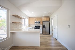 9009 Signal Terrace Drive, Las Vegas, NV 89134