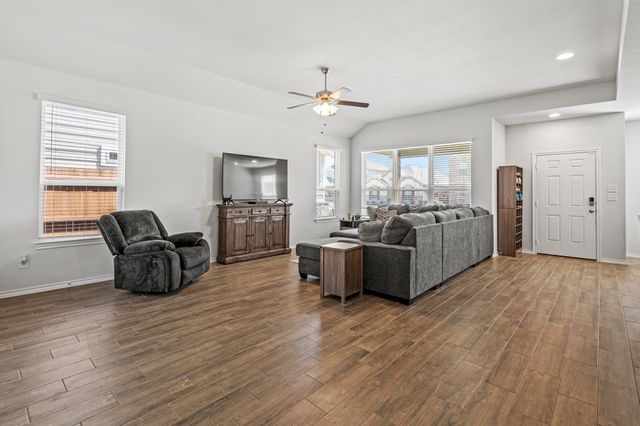 3141 Blossom Trail, Crandall, TX 75114