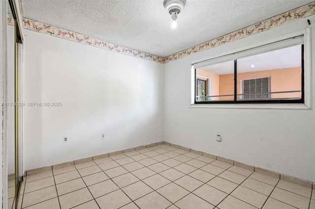 5888 W 25th Ct 5, Hialeah, FL 33016