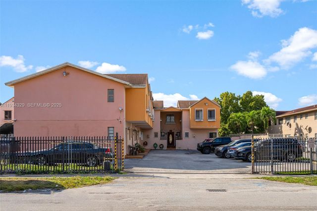 5888 W 25th Ct 5, Hialeah, FL 33016
