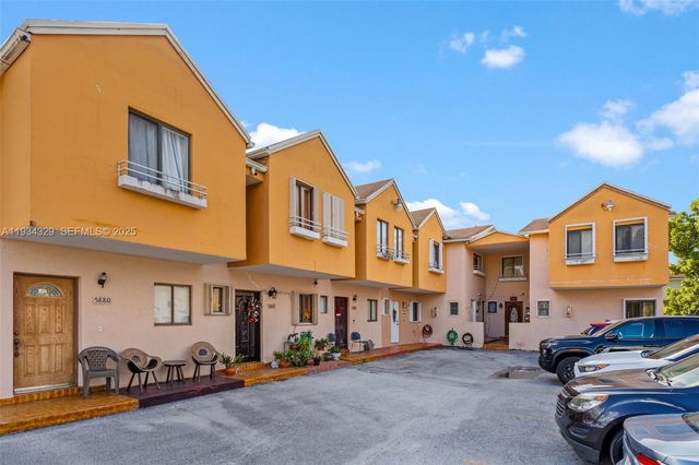 5888 W 25th Ct 5, Hialeah, FL 33016