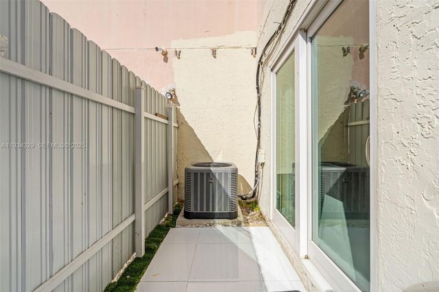 5888 W 25th Ct 5, Hialeah, FL 33016