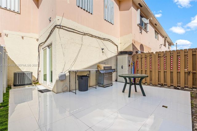 5888 W 25th Ct 5, Hialeah, FL 33016