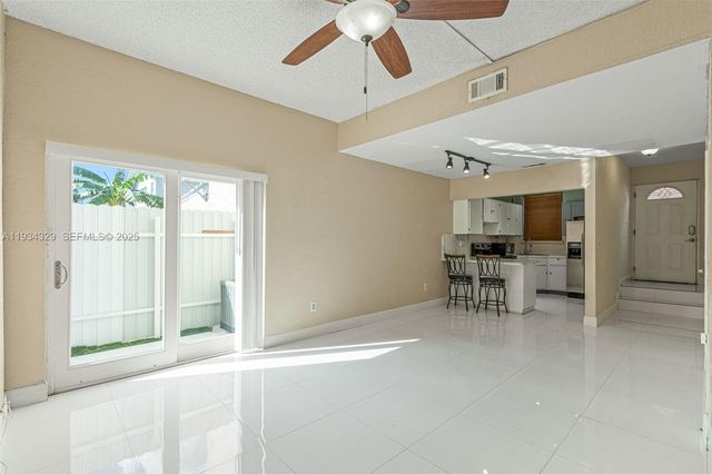5888 W 25th Ct 5, Hialeah, FL 33016