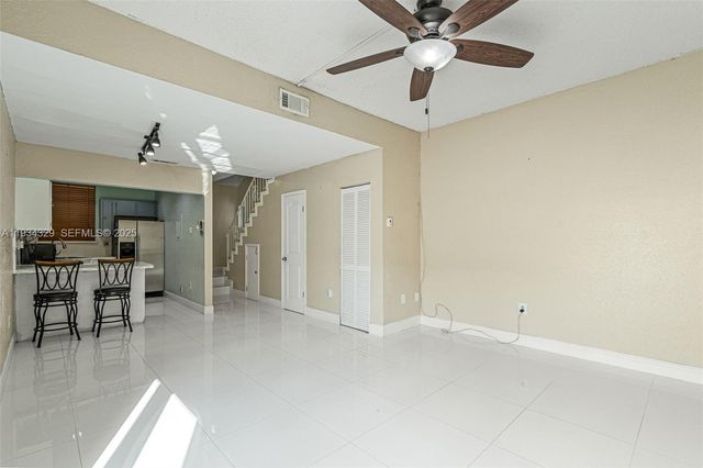 5888 W 25th Ct 5, Hialeah, FL 33016