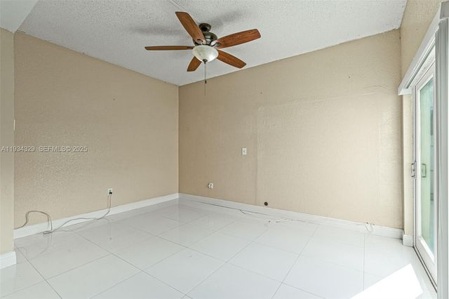 5888 W 25th Ct 5, Hialeah, FL 33016