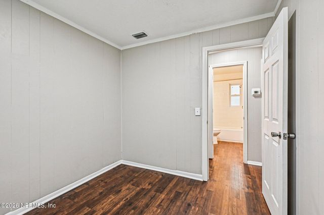 5609 EARTHA Drive, Jacksonville, FL 32209