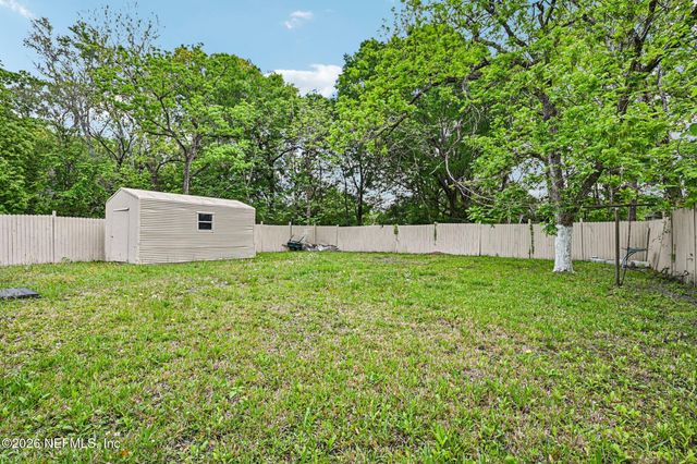 5609 EARTHA Drive, Jacksonville, FL 32209