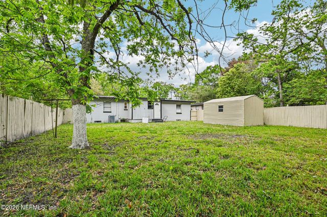 5609 EARTHA Drive, Jacksonville, FL 32209