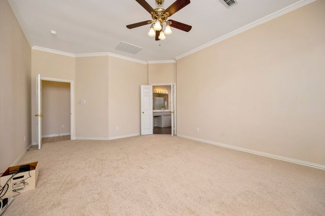 8256 Bridge Street, North Richland Hills, TX 76180