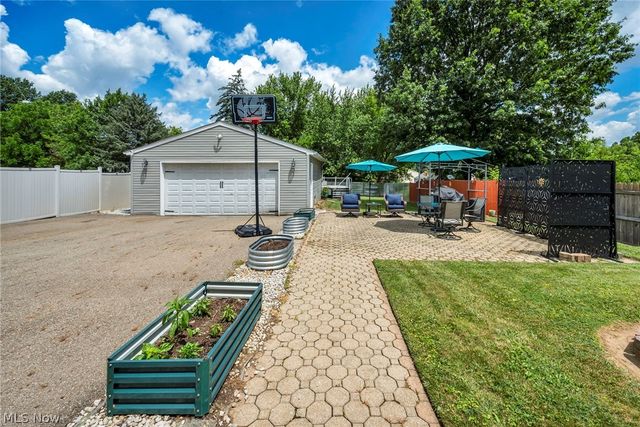 4885 Lynncrest Street SW, Canton, OH 44706