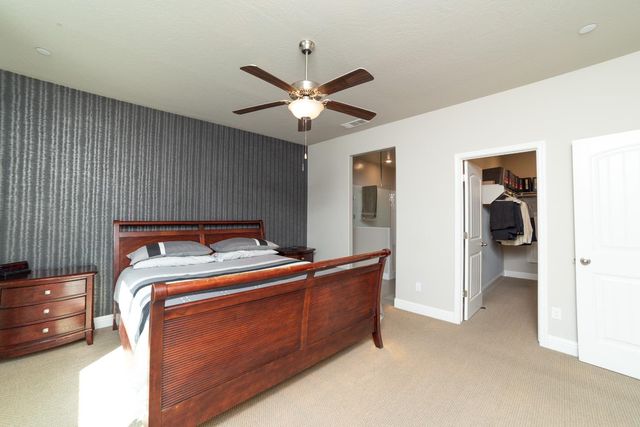 6026 E Fedora Avenue, Fresno, CA 93727