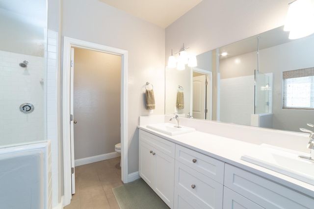 6026 E Fedora Avenue, Fresno, CA 93727