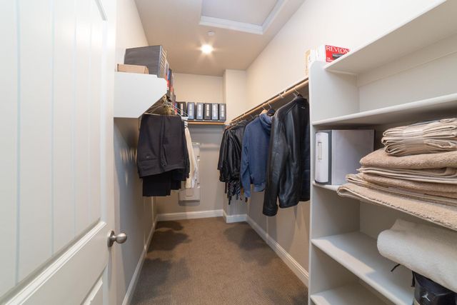 6026 E Fedora Avenue, Fresno, CA 93727