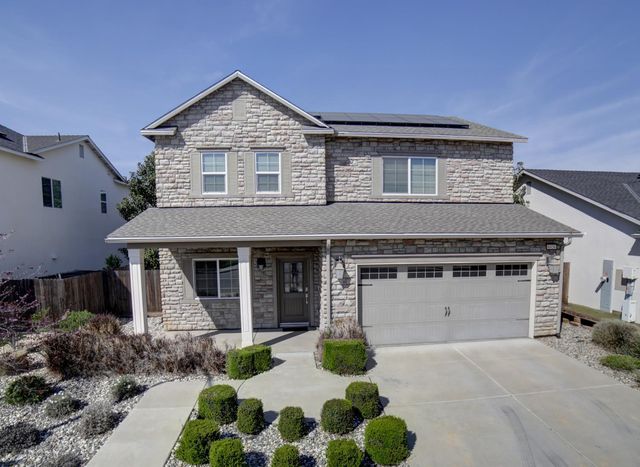 6026 E Fedora Avenue, Fresno, CA 93727