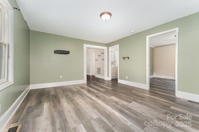 1716 Younger Avenue, Statesville, NC 28677