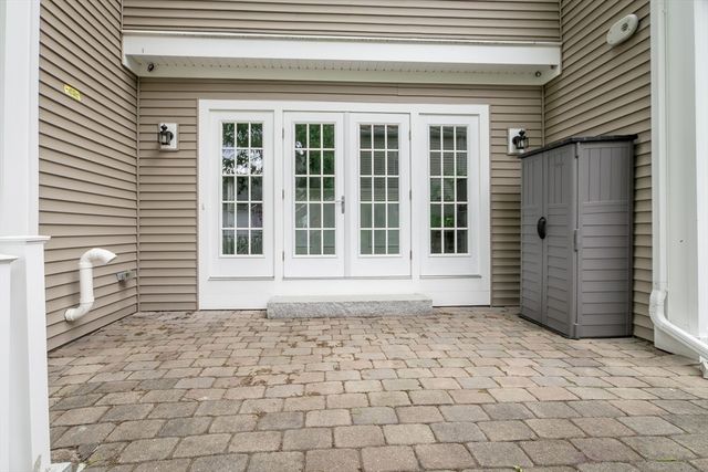 20 Sherman St. 20, Needham, MA 02494