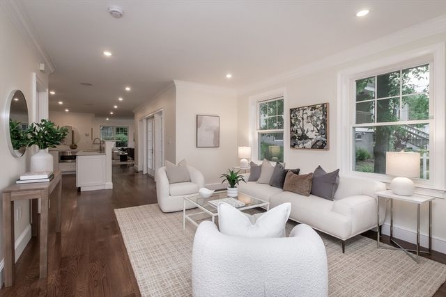 20 Sherman St. 20, Needham, MA 02494