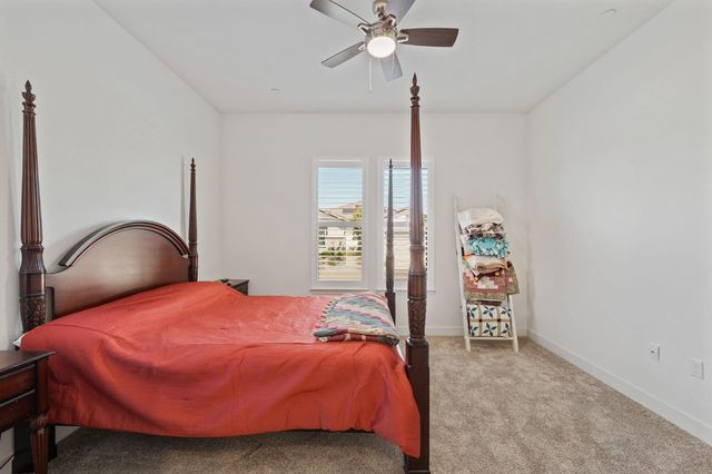4721 Trumpet Lily Way, Roseville, CA 95747