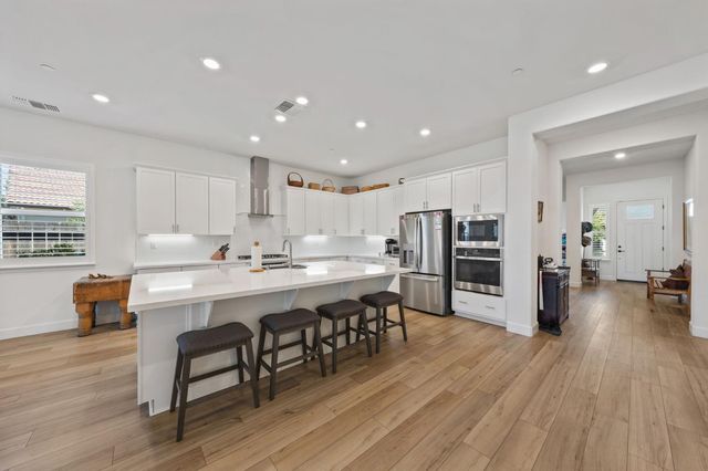 4721 Trumpet Lily Way, Roseville, CA 95747