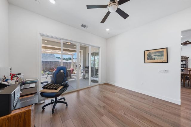 4721 Trumpet Lily Way, Roseville, CA 95747