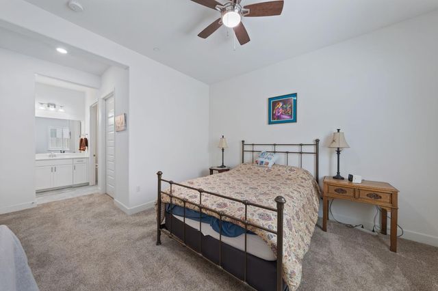4721 Trumpet Lily Way, Roseville, CA 95747