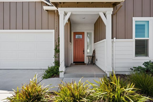 4721 Trumpet Lily Way, Roseville, CA 95747