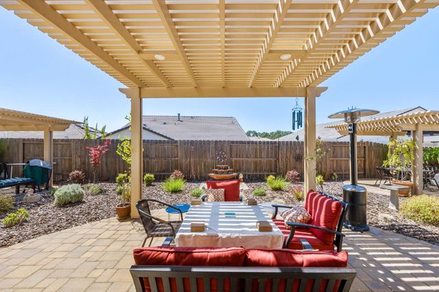 4721 Trumpet Lily Way, Roseville, CA 95747