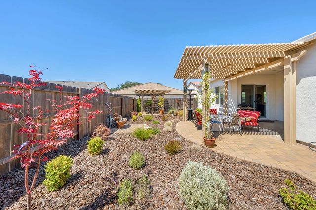 4721 Trumpet Lily Way, Roseville, CA 95747